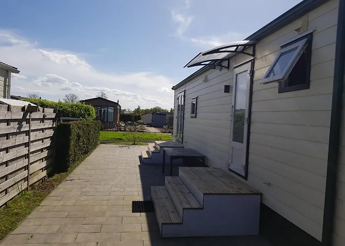 Cozy Chalet Near Amsterdam At Camping Venhop